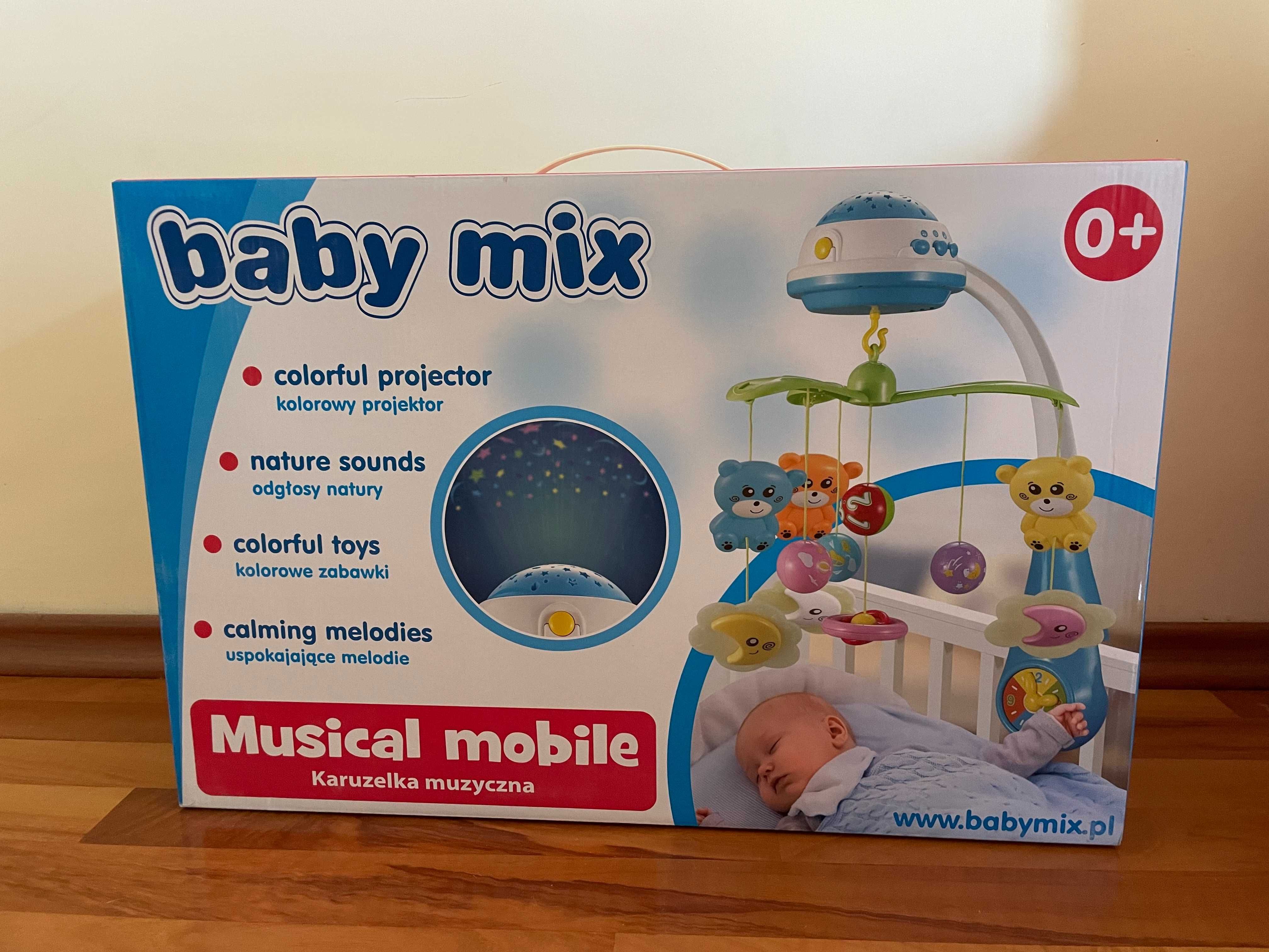 НОВА Музикална въртележка за легло Baby Mix с мечета