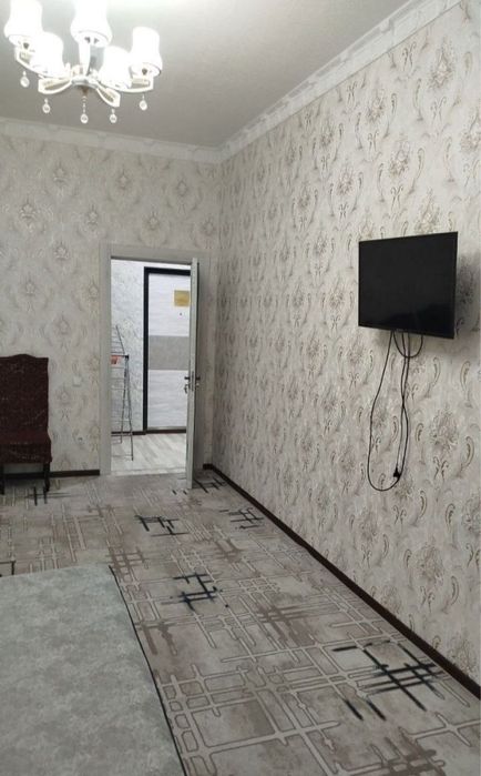 Kunlik arenda kv Chilonzor 17kv navasitroyka Parlamentni orqasidaka 2