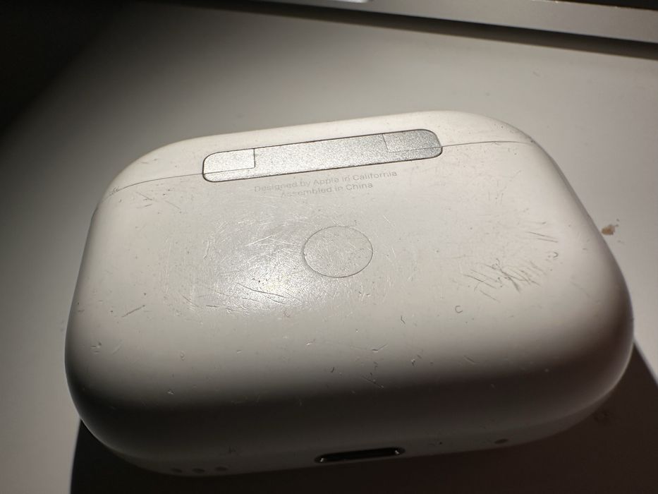 Airpods Pro 2 (Lightning Charging Case)