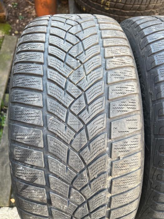 Cauciucuri iarna 225/50/17 Goodyear
