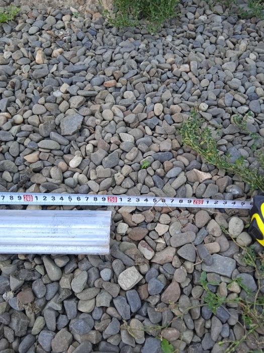 Stalpi pt gard zincati noi