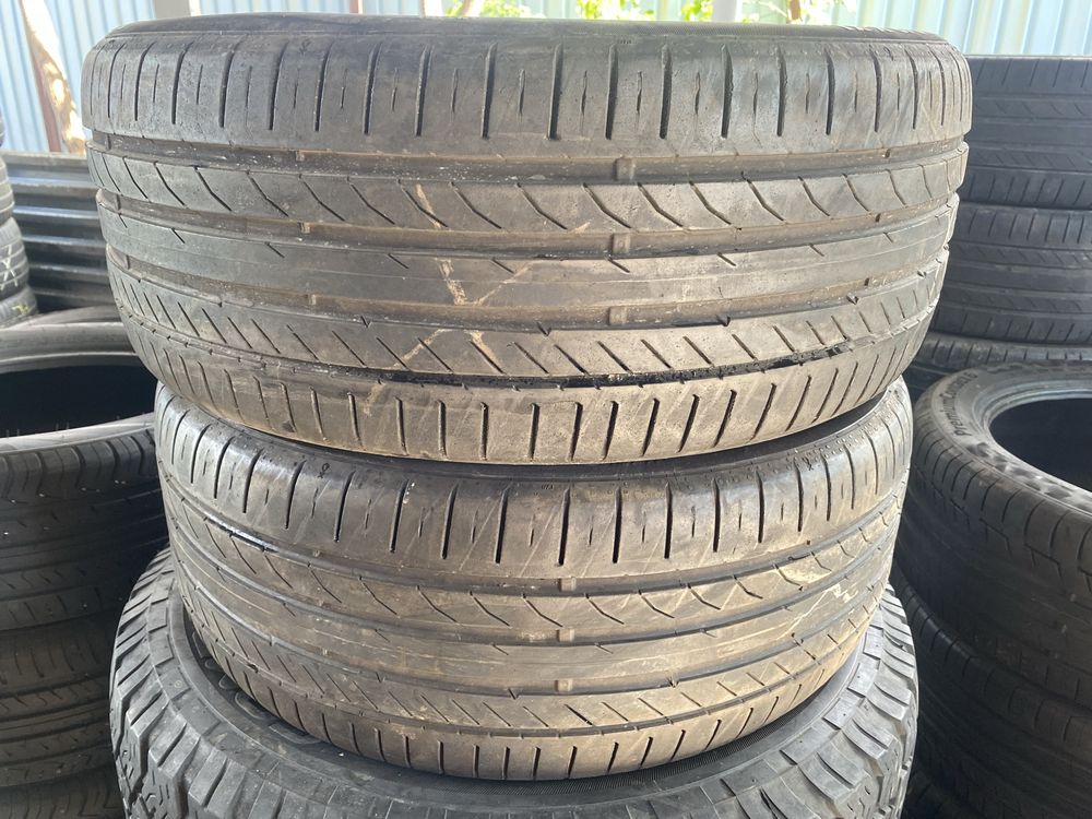 Пара Летние Шины 235/40/19 235/40R19 Continental.