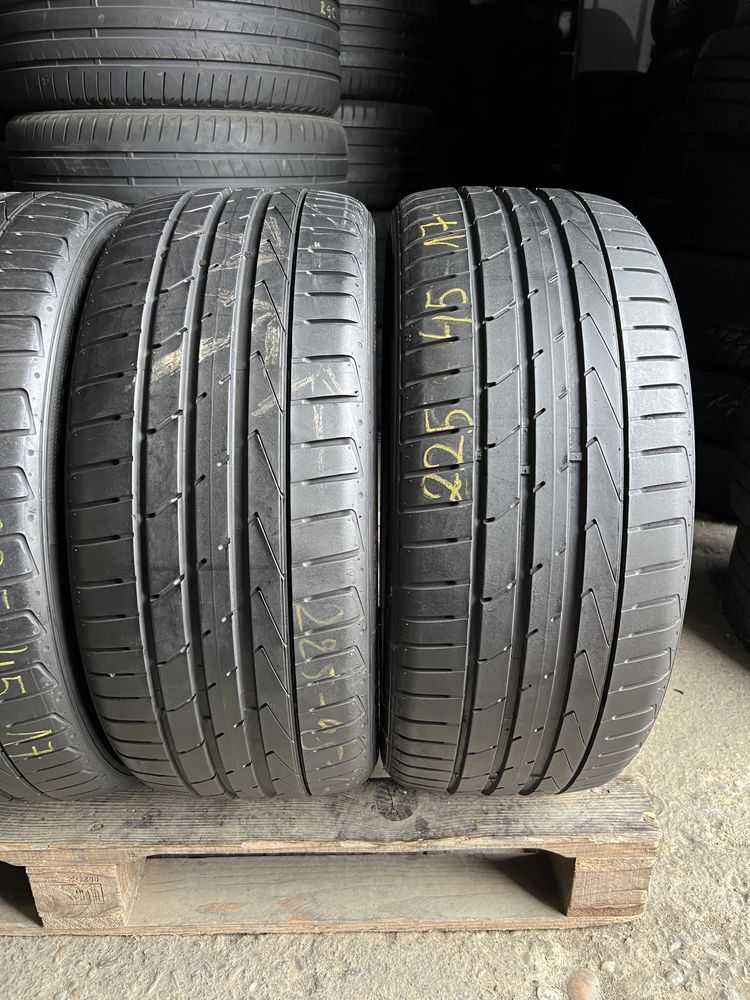 4 anvelope de vara 225/45/17 Hankook!