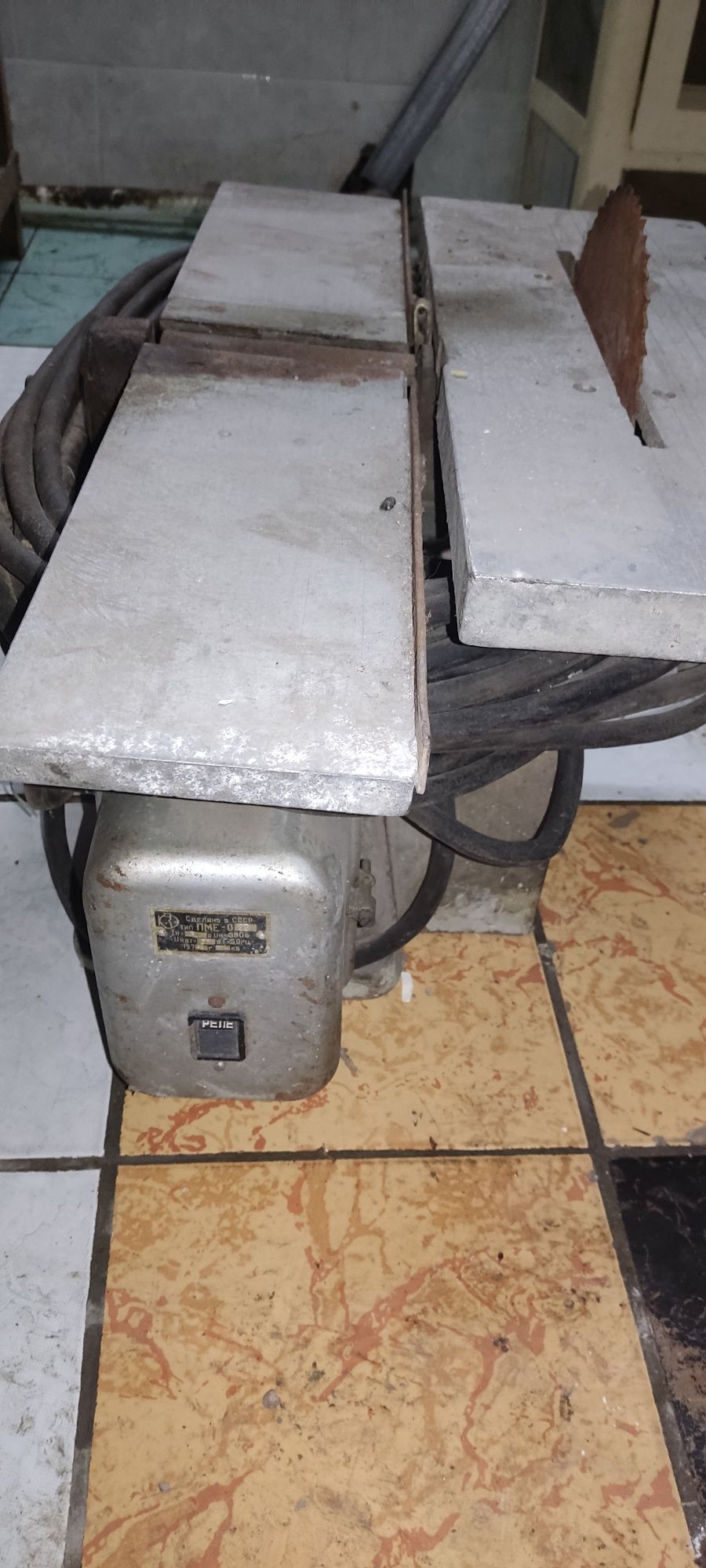 Продам циркулярку советскую