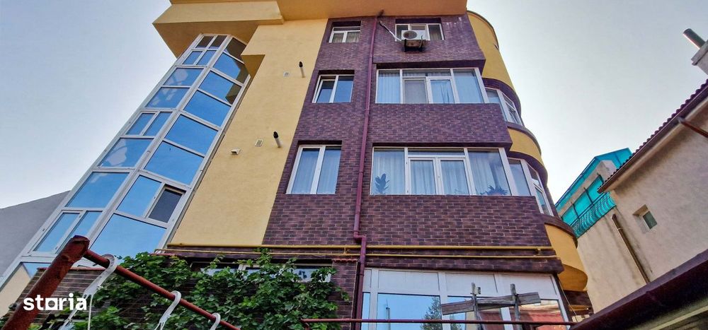 Cladire de vanzare D+P+3E+M, zona Stadion, Pretabil pentru diferite ac