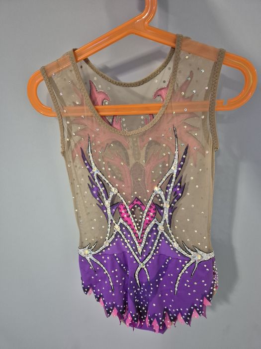 Трико за художествена гимнастика 8-9г.