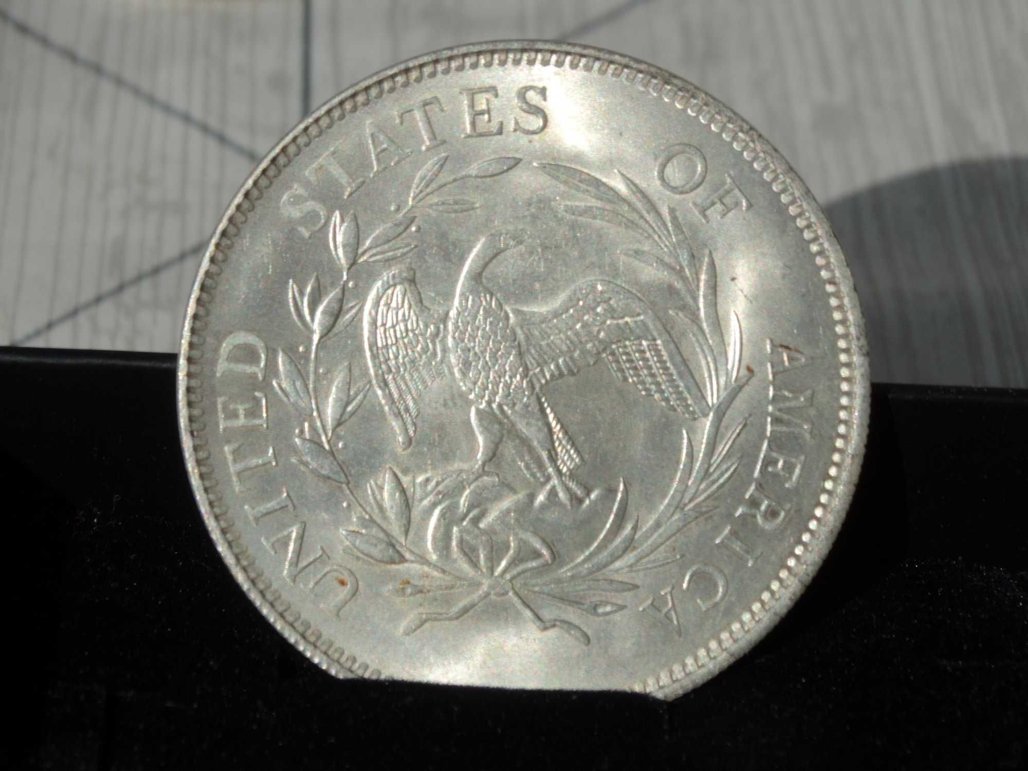 Седем монети от 1 долар, лична колекция