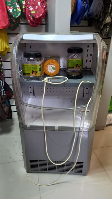 Продам холодильник