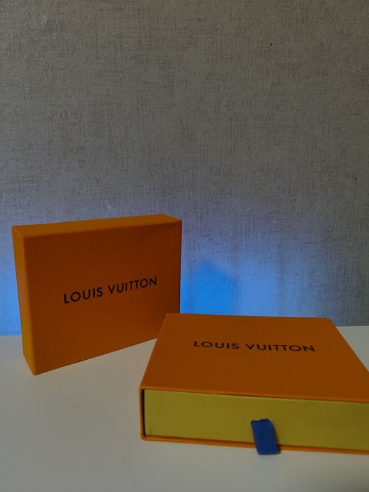 Louis Vuitton портмоне /черно/