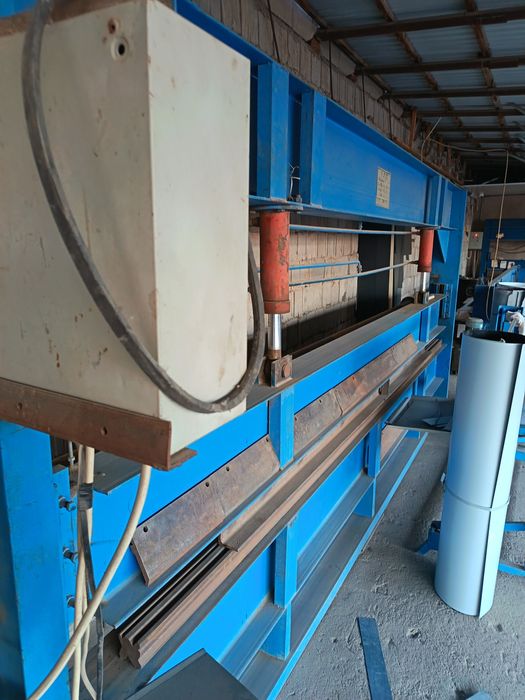 Тунука станок. 4 метрли згиб. 45°90°60° букади. 2)лист кесиш ускунаси