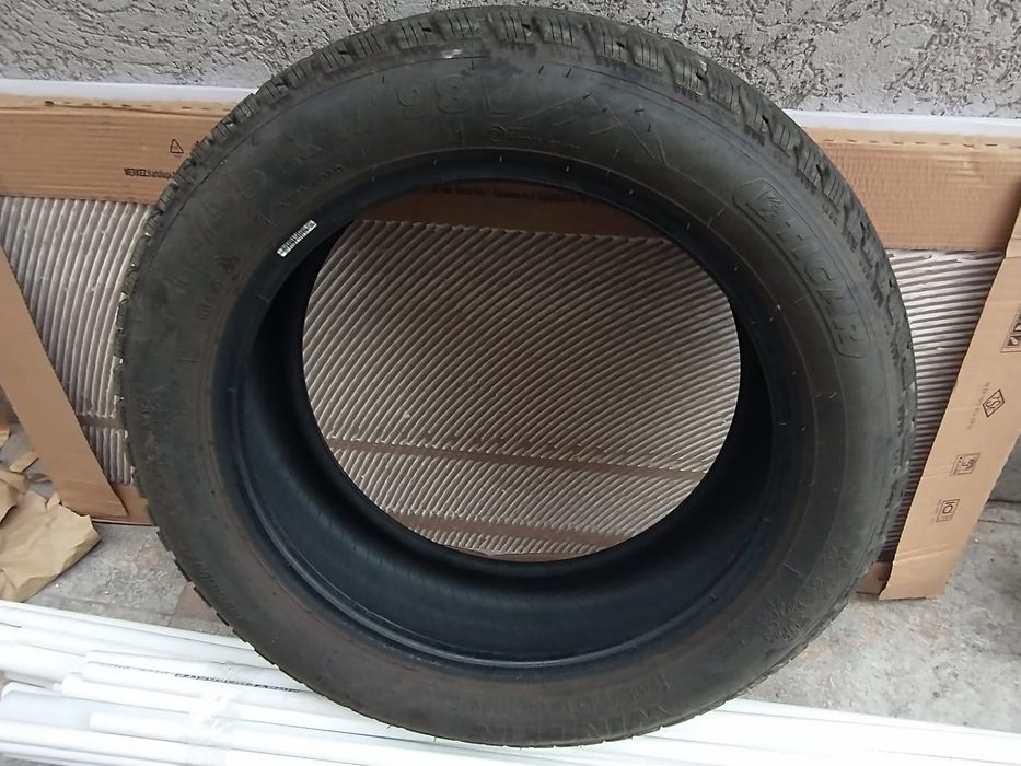 Anvelope de iarnă de vânzare