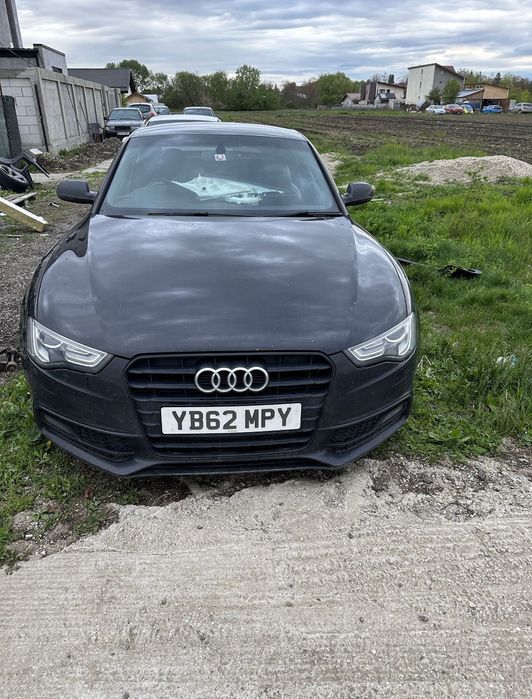 Dezmembrez Audi A5 3.0tdi cduc