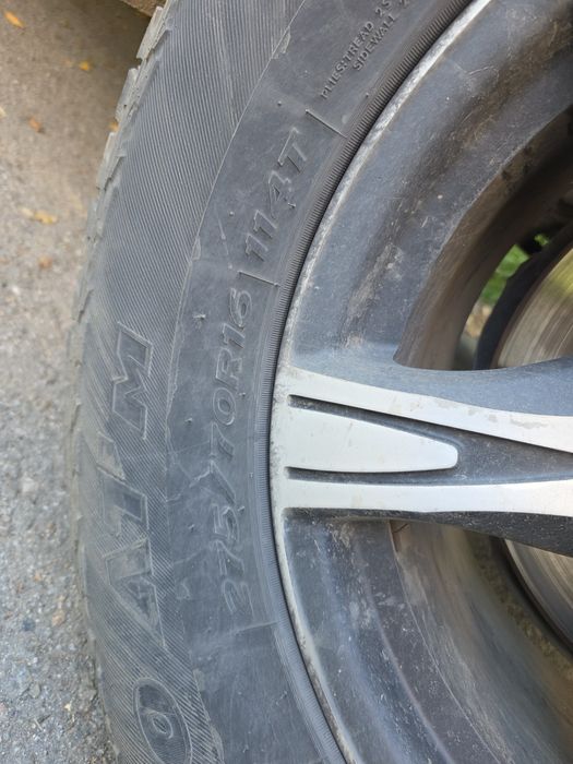 Продам автошины А/Т