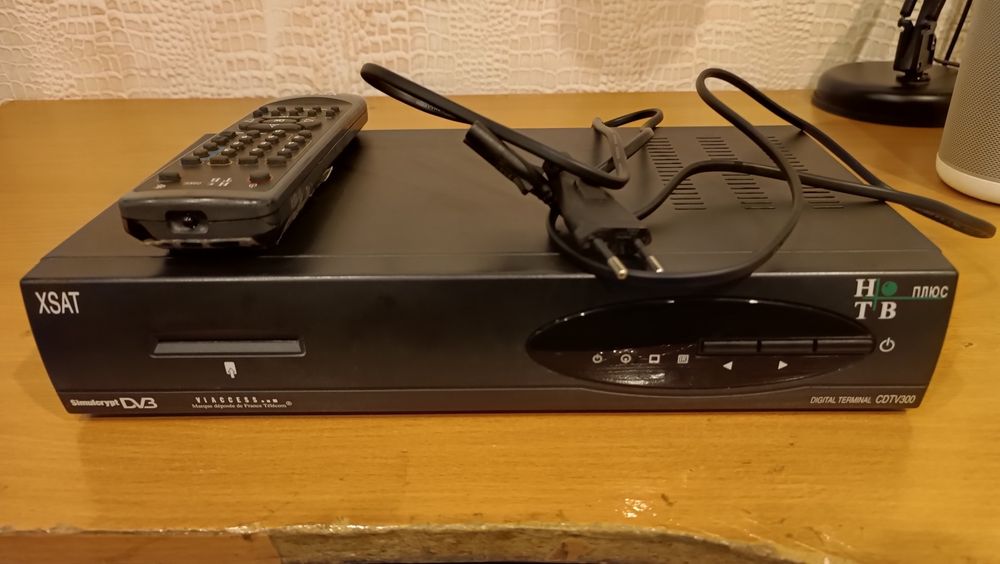 Спутниковый ресивер xsat cdtv 300
Предложить свою цену