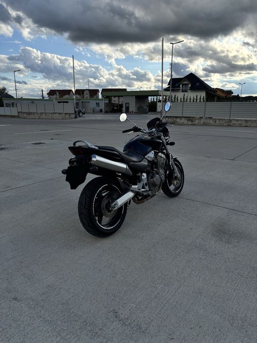 Honda Hornet 900