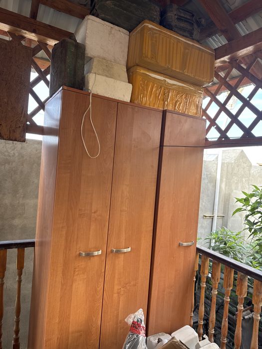 Шкафы для одежды