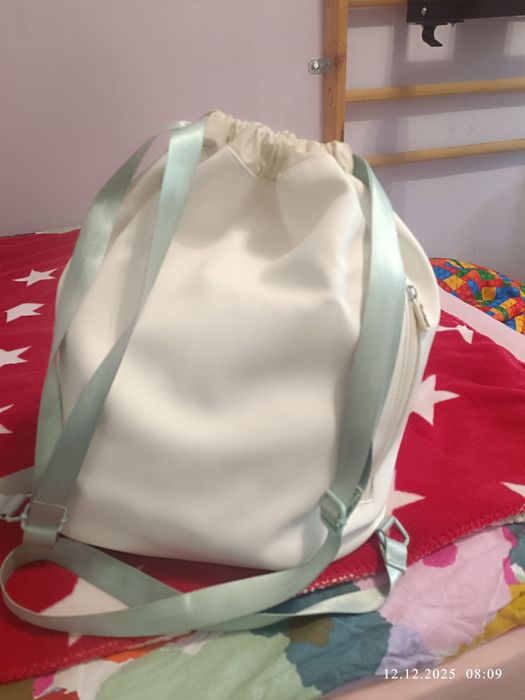 Детска раница за момиче