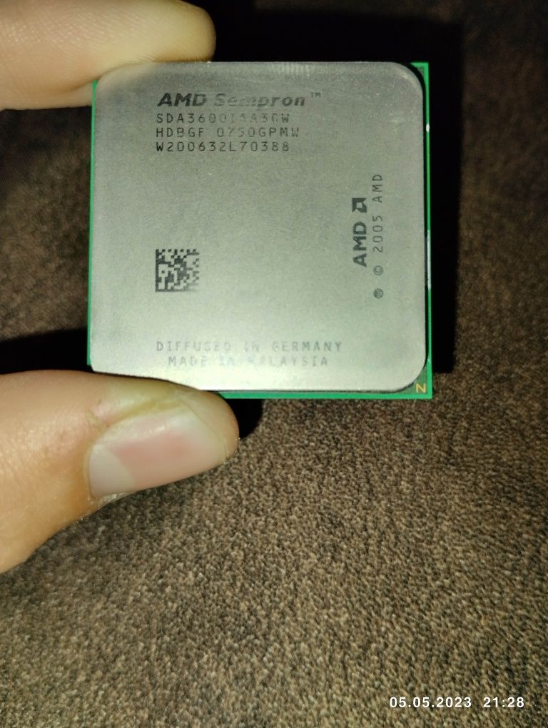 Procesor AMD sempron 2005 64 2.10Ghz