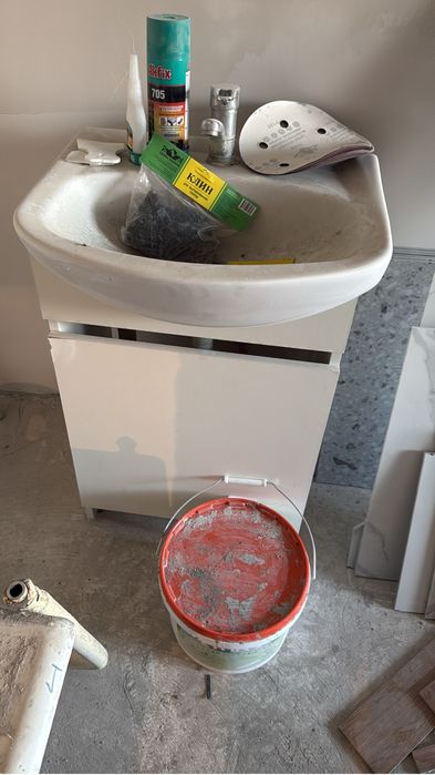 Умывальник с тумбой