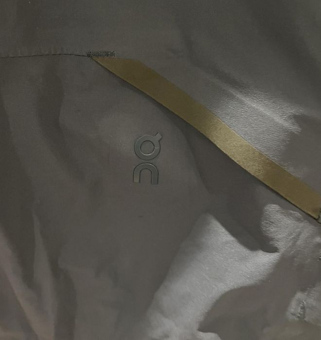 On running anorak jacket XL