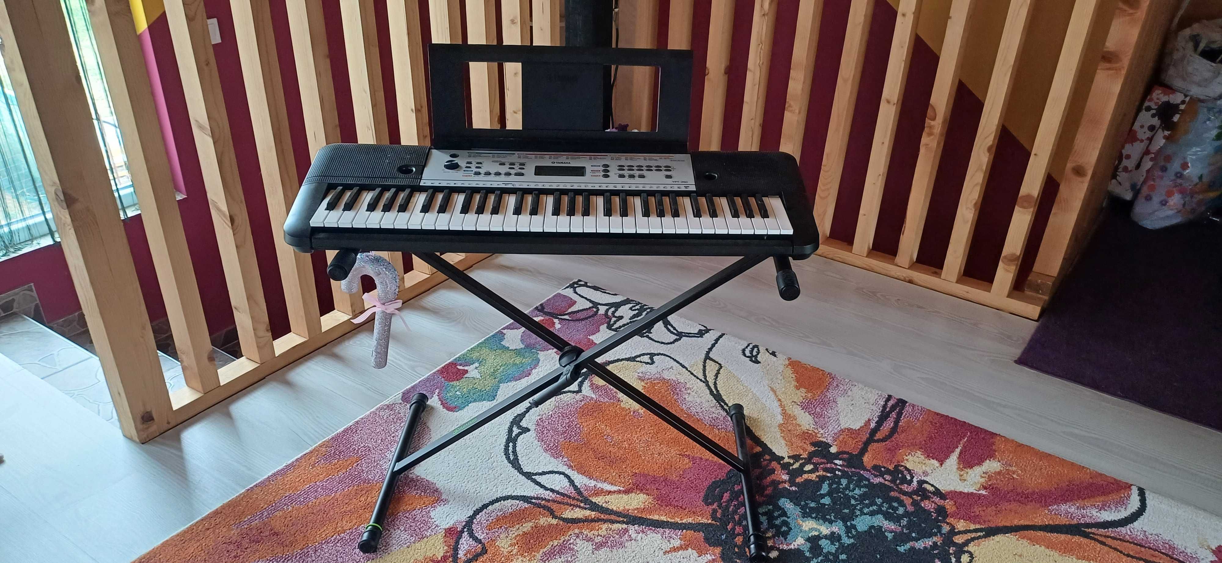 синтезатор Yamaha