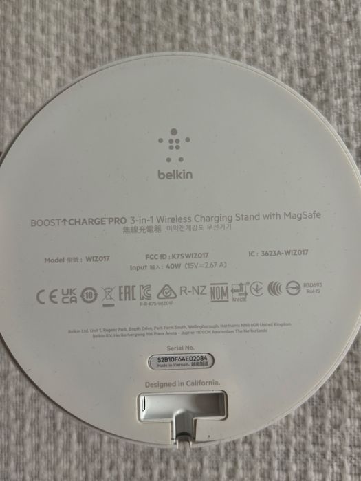 Belkin 3 in 1 charging stand безжична зарядна станция