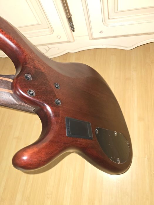 Chitara Cort B4 plus MH