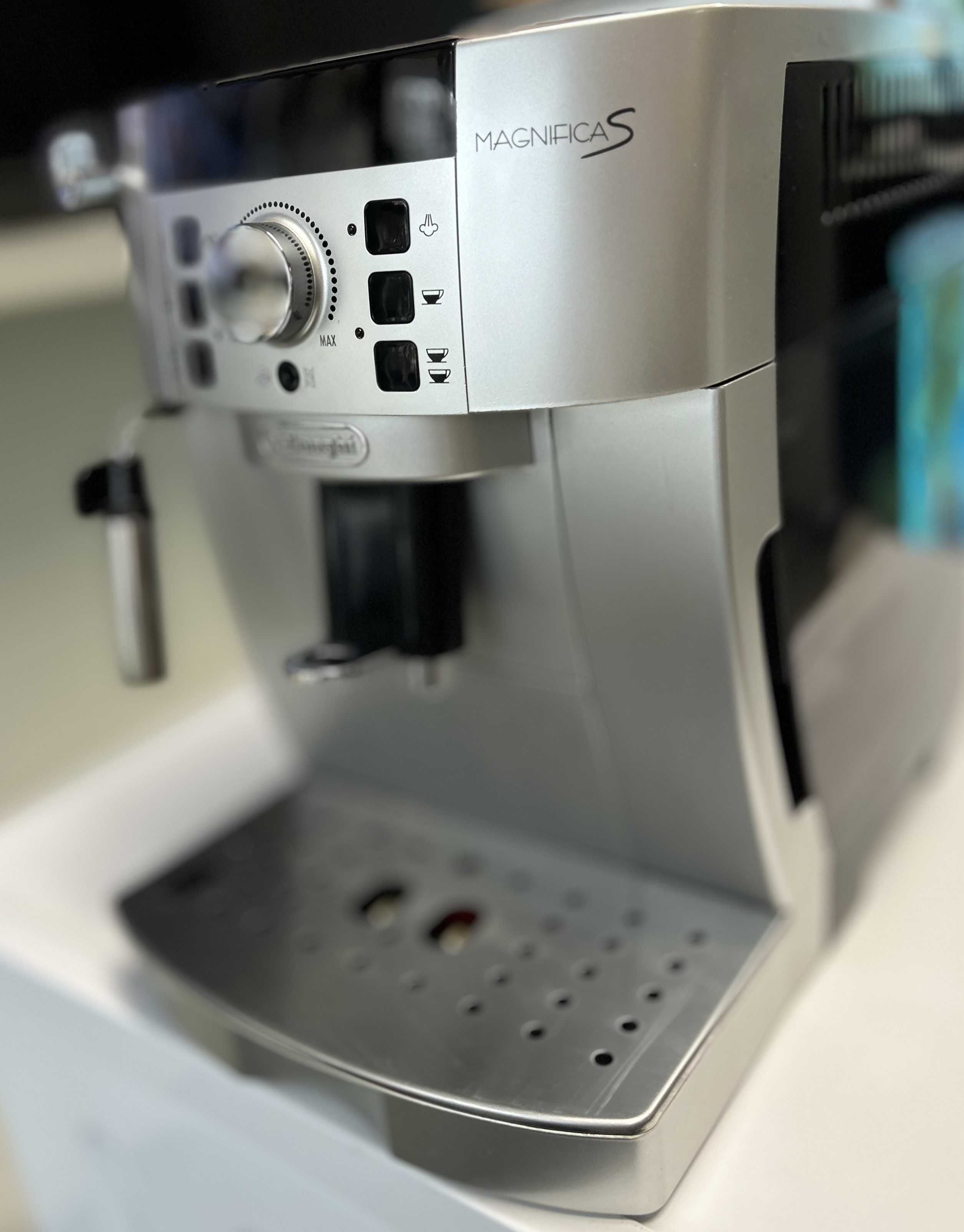 Кафемашина Delonghi Magnifica S