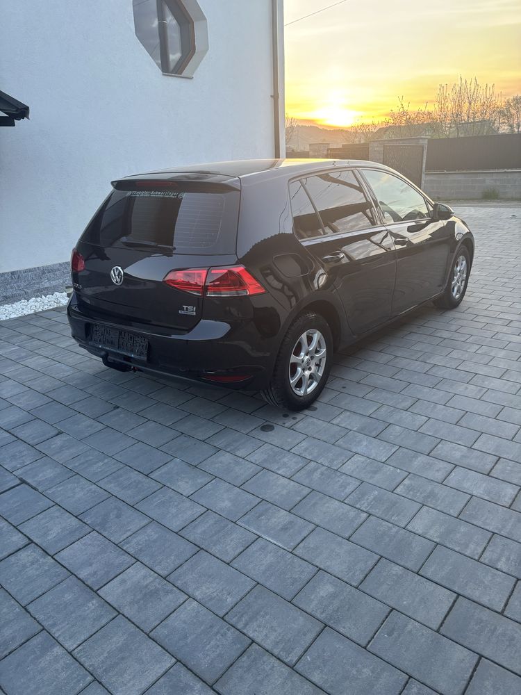 Vand golf 7 1.2 benzina 2013
