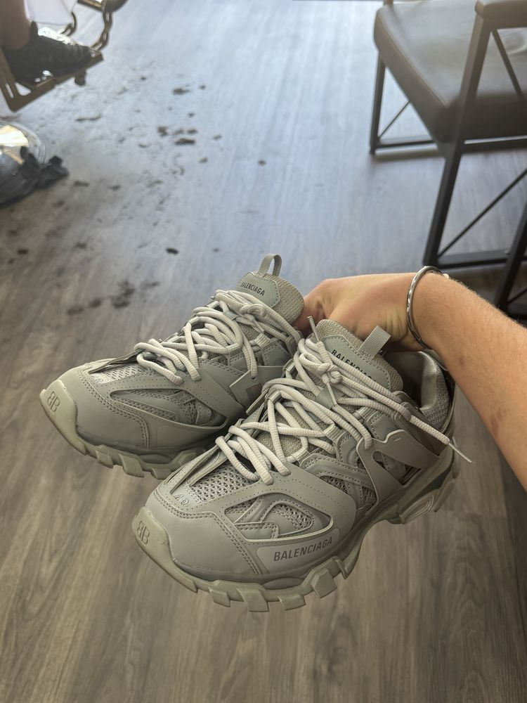 Balenciaga Track grey 43