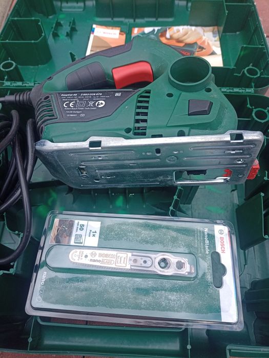 Fierăstrău pendular cu lanț Bosch EasyCut 50