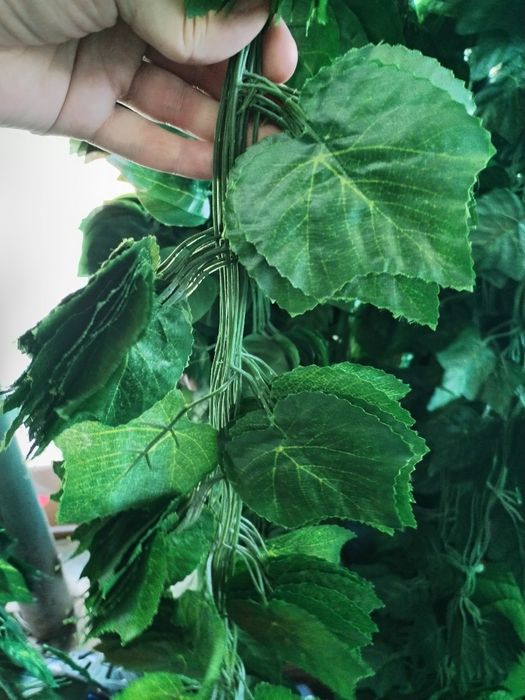 Искусственная зелень.  Производство Китай