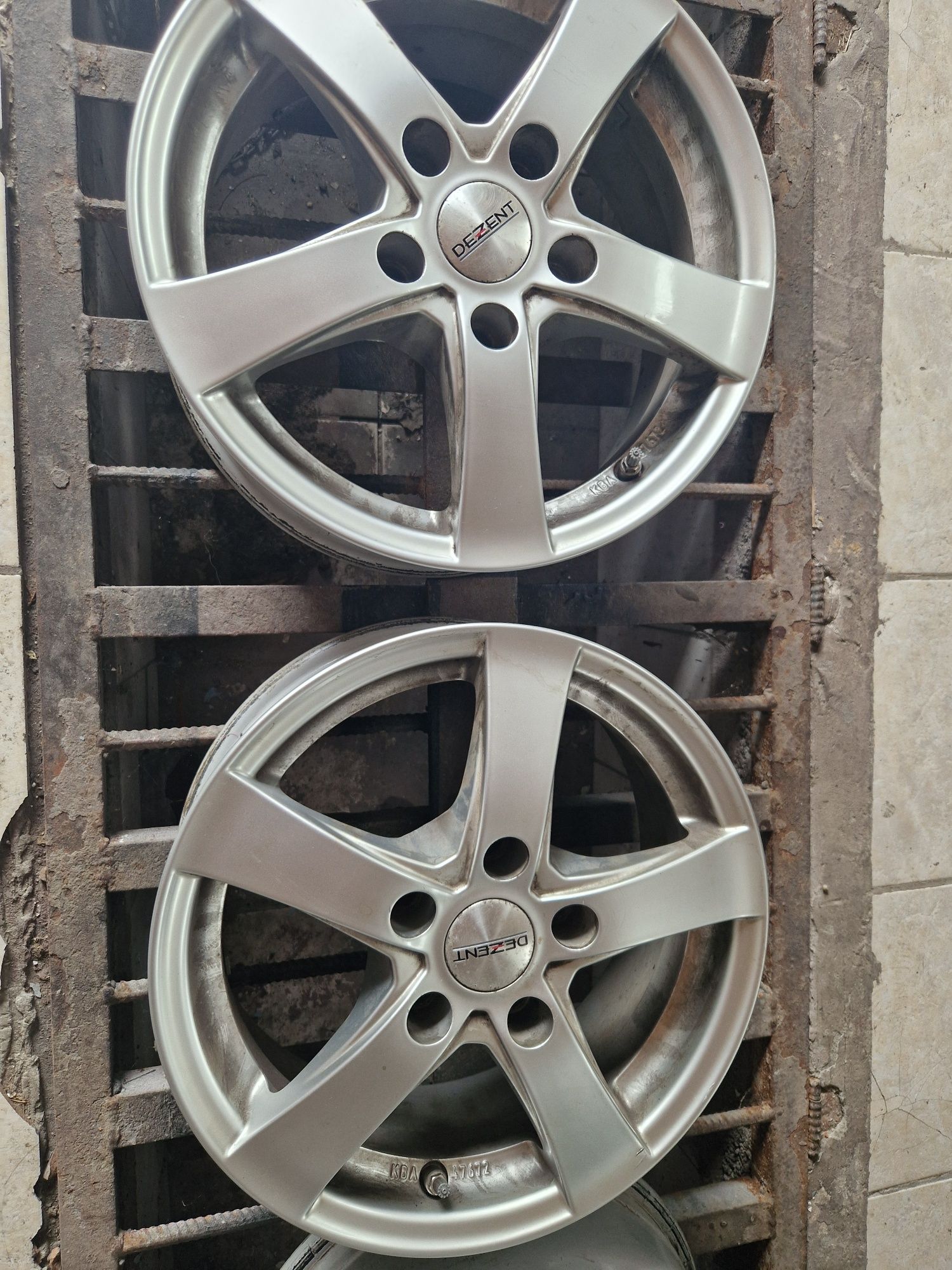 Jante aliaj Dezent 5x114.3 r15   Renault Fluence Laguna3
