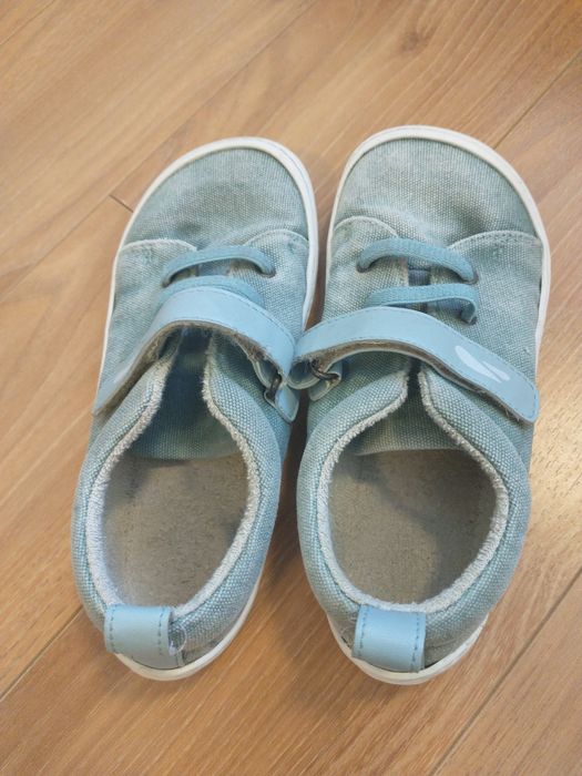 Vând pantofi copii Tikki M29 textil folositi