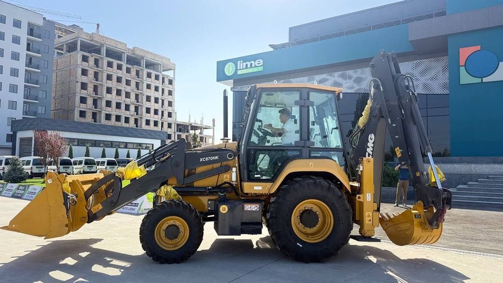 Ekskavator pogruzchik yangi. XCMG XC870HK