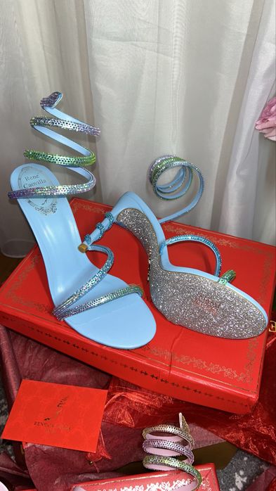 Sandale rene caovilla piele naturala si cizme rene caovilla pe stoc