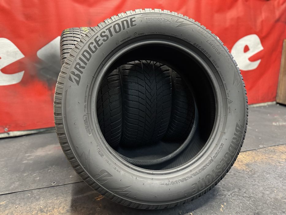 255 55 18, Зимни гуми, Bridgestone BlizzakLM005, 4 броя