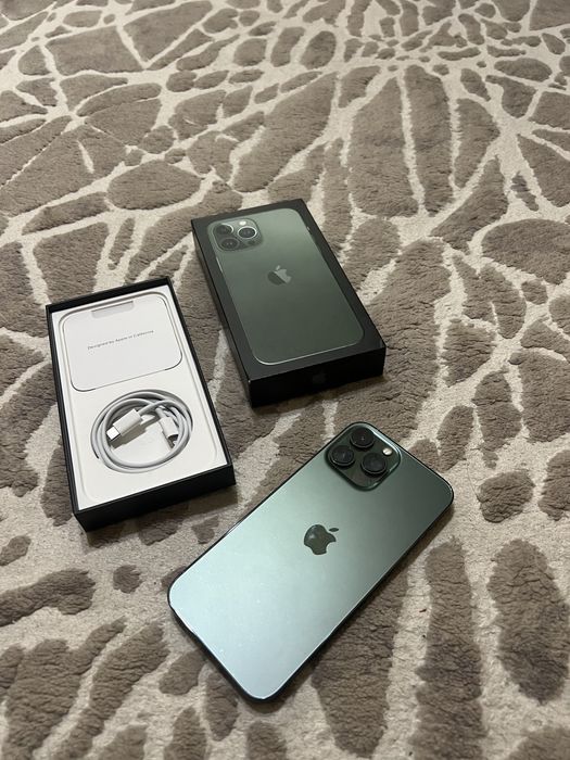 Продам iPhone 13 Pro Max 256gb в отличном состояние