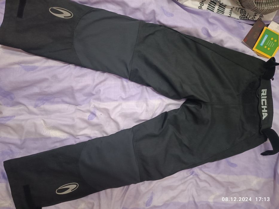 Pantaloni motociclist