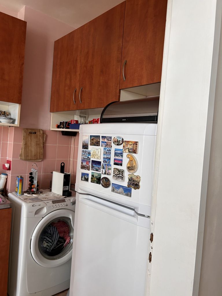 Продава се Двустаен апартамент в Плевен, 9-ти квартал - 65 кв.м за 1400 €/кв.м - Снимка #7