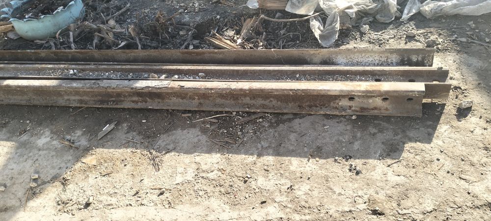 Продам рельсы р-43, по  3,5 метра 4 штуки самовывоз