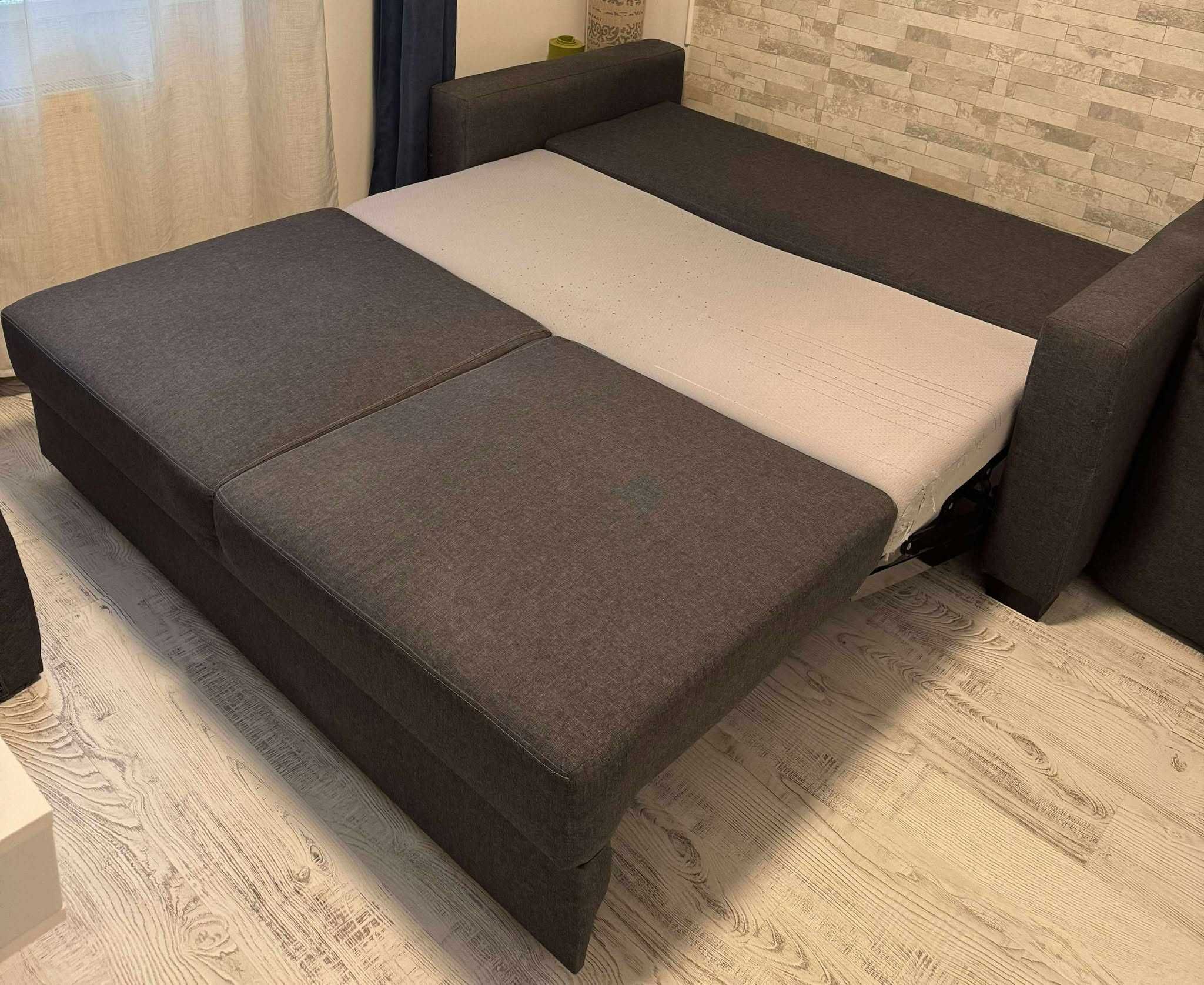 Canapea 2 locuri cu extensie de dormit, uzata lungime 185/ latime 90