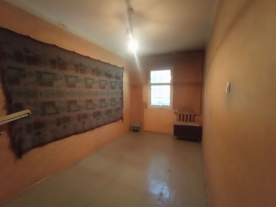 Продам трехкомнатную квартиру