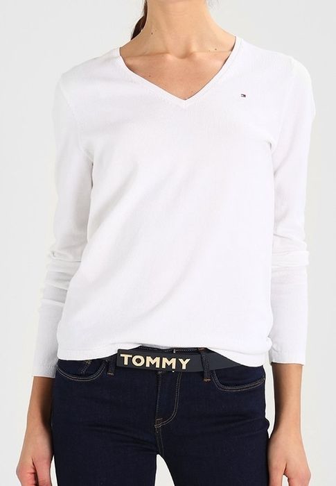 Сет Tommy Hilfiger, дънки и пуловер