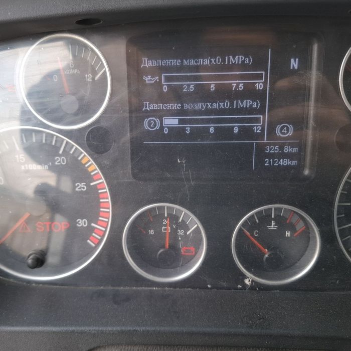 HOWO T7H тягач 2022 йилда ишлаб чиқарилган