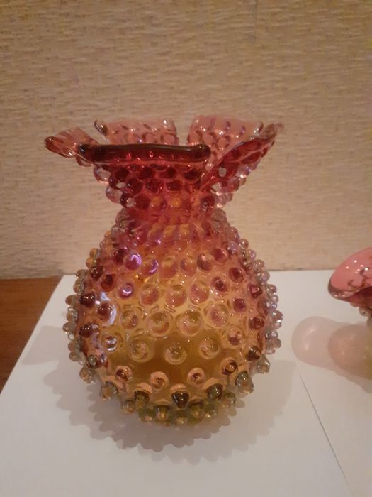 Продаётся комплект из чешского стекла