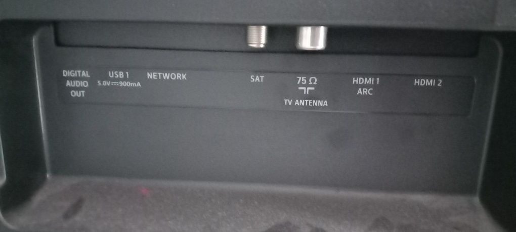 TV Led Philips Ultra HD 4K