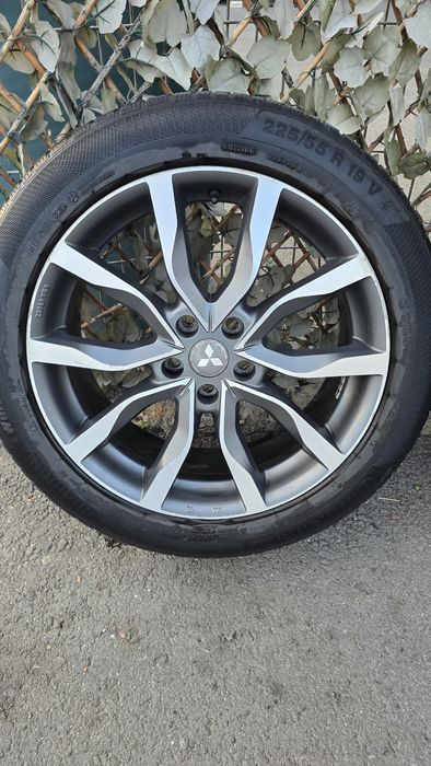 Titlu: Jante Mitsubishi R19 + anvelope 225/55/19 M+S