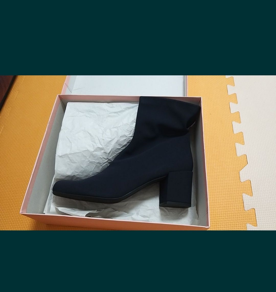 Botine dama Noi Pretty Ballerinas nr.41
Pretty ballerinas nr 41Botine
