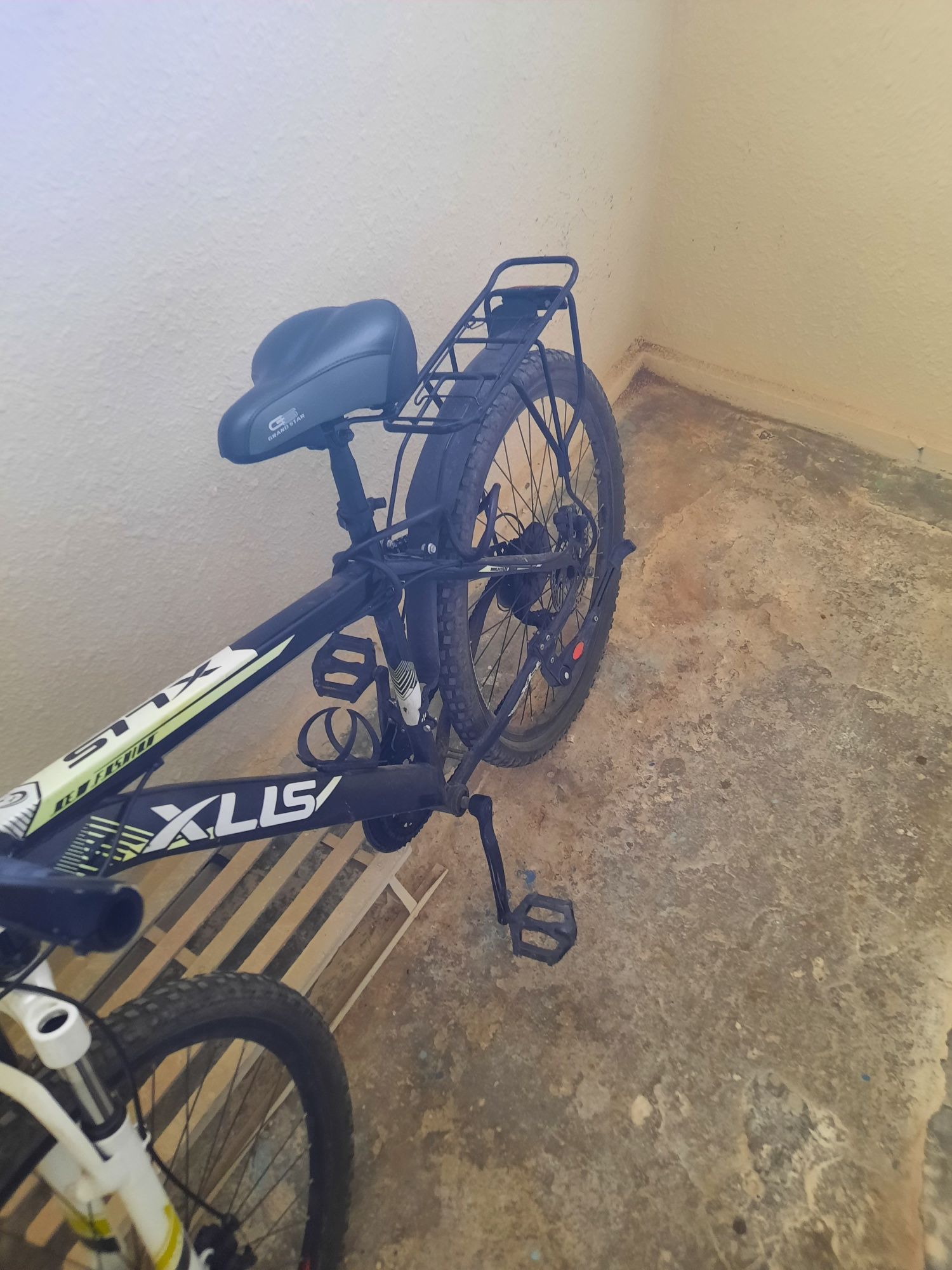 Velosiped sotilad 550 000 sum kelishtirb berilad